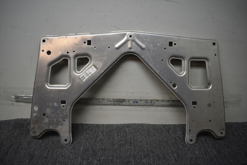2017-2019 PORSCHE PANAMERA FRONT REINFORCED MOUNTING FACTORY OEM