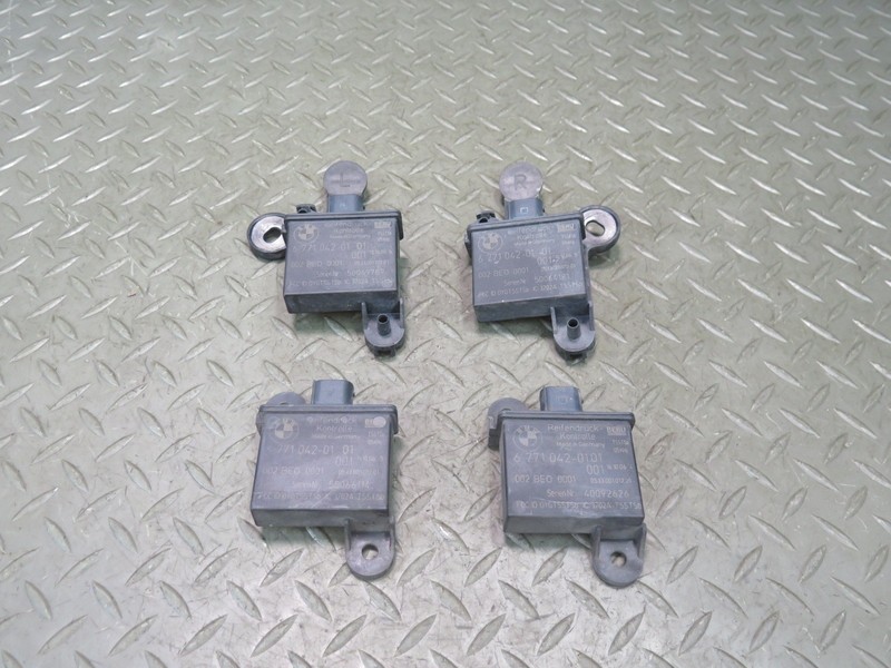 2006-2010 BMW E63 E64 M6 RDC TIRE PRESSURE MONITOR SENSOR 6771042 SET OF 4