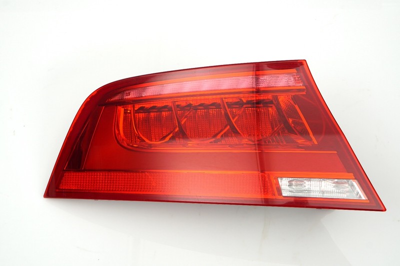 12 13 14 15 AUDI A7 S7 REAR LEFT TAILLIGHT OEM 4G8945095A