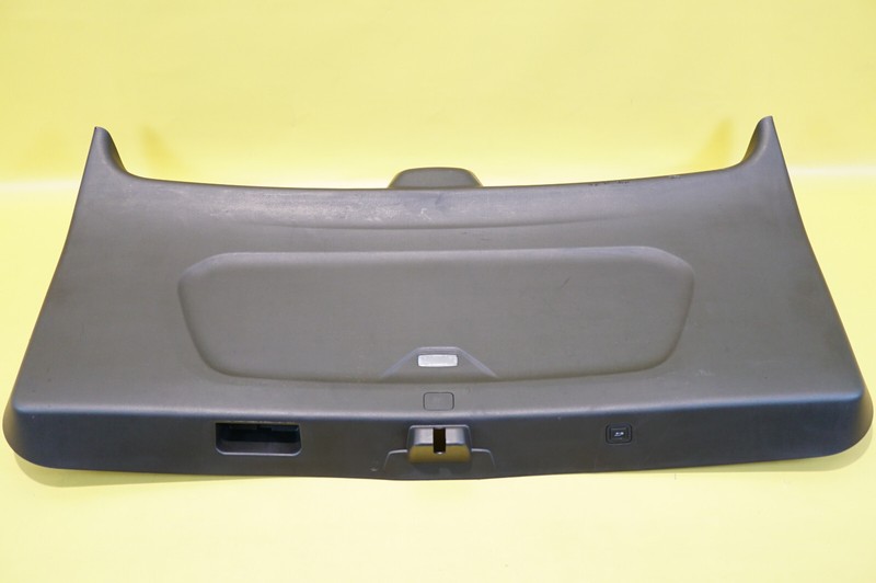 🔅2019 Chevrolet TRAVERSE OEM LIFTGATE LOWER TRIM FINISH PANELASSEMBLY84395176