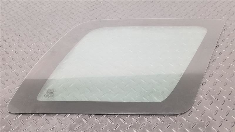 08-11 Mazda Tribute Right Passenger Quarter Glass Window Tinted OEM 8L8Z7829700A