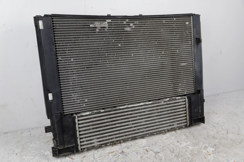 12-16 BMW F30 328i N20 ENGINE COOLING RADIATOR A/C CONDENSER ASSY NO FAN OEM