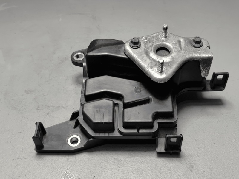 2020-2023 Toyota Highlander 2.5L Engine Crankcase Vent Box Valve OEM