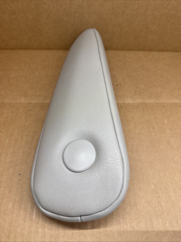2015-2020 Toyota Sienna Front Passenger Seat Arm Rest Armrest Gray Leather LB14