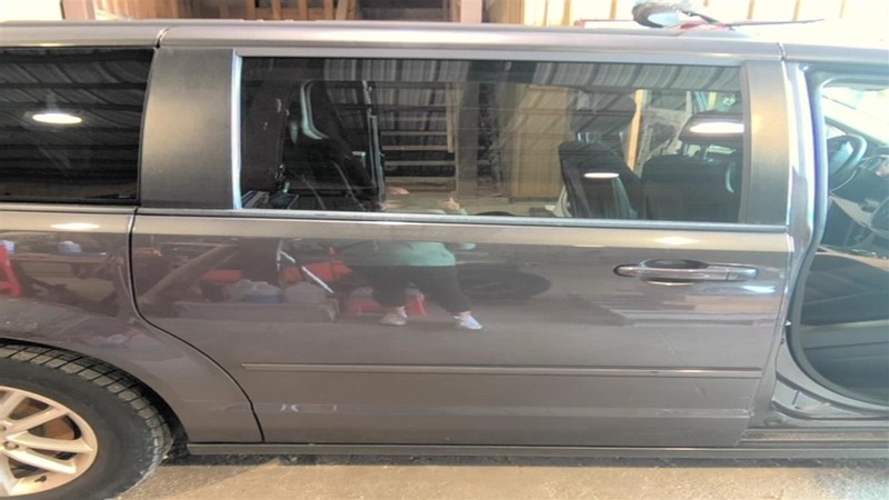 Passenger Rear Side Door Movable Glass Fits 08-20 CARAVAN 3523848