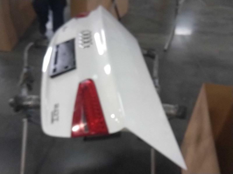 2013 Audi A4 Deck Lid Trunk Lid White OEM 8K5827023AJ 121K Miles