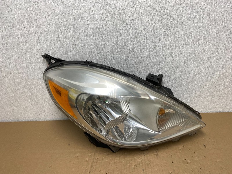 2012 2013 2014 Nissan Versa Sedan Headlight Right Passenger Rh AB6874 DW