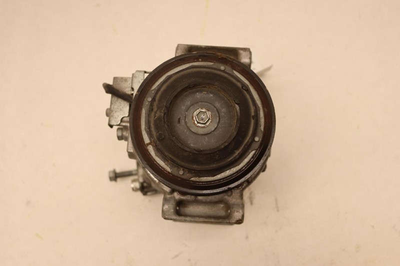 2015 GMC SIERRA 2500 HD 6.6L DIESEL A/C AIR CONDITIONING COMPRESSOR OEM