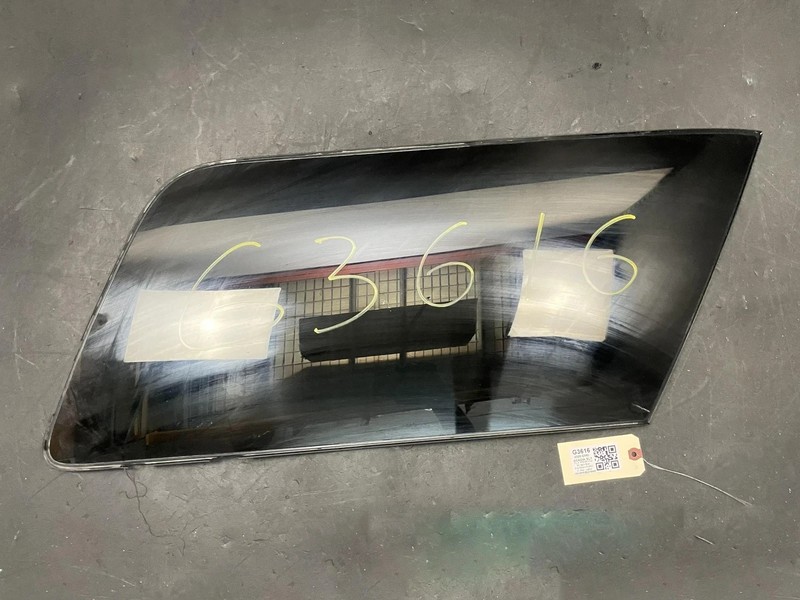 Right Quarter Window Glass 2020 GMC Acadia 84623652 2017 2018 2019 - 2023