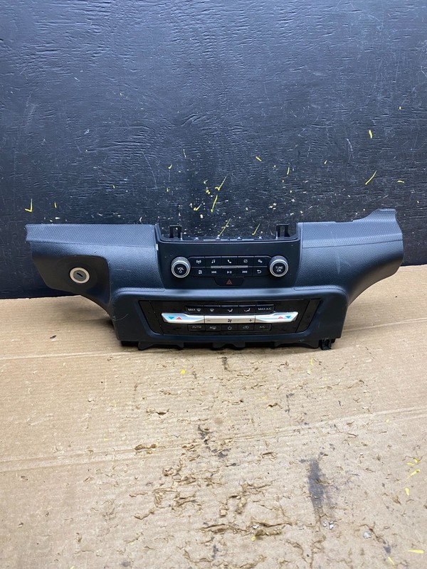 2020 to 2023 Ford Explorer Radio Climate Control Panel Trim Oem X1370 DG