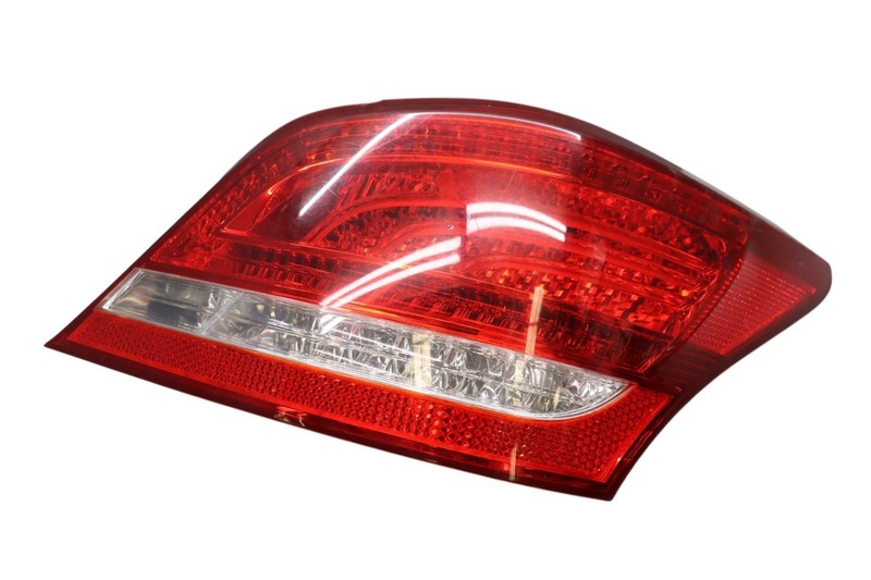 11-13 Hyundai Equus Rear Right Passenger Side Tail Light Tail Lamp Assembly OEM