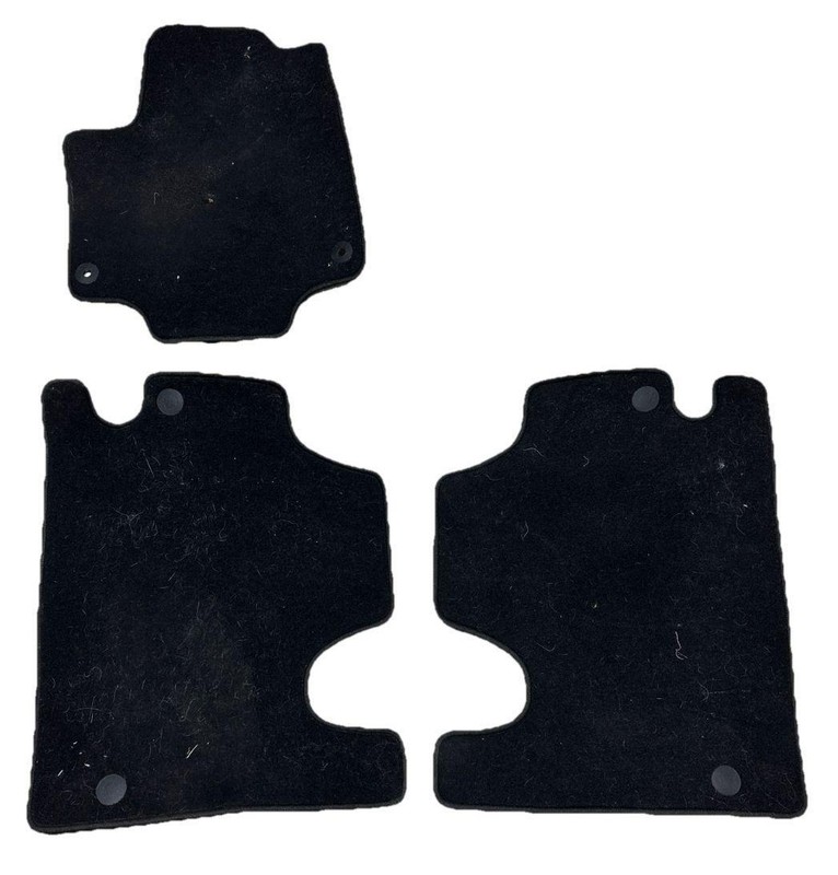 Chrysler Pacifica floor mats 2021 front left rear left & rear right 7AY83DX9AA
