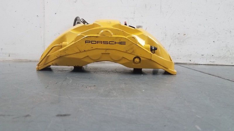 2020 Porsche Taycan Turbo S PCCB Left Front Akebono Brake Caliper #1618 S5