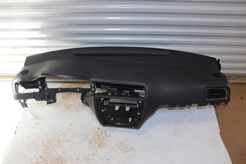 2011-2018 VOLKSWAGEN JETTA SEDAN DASH DASHBOARD INSTRUMENT PANEL COVER OEM