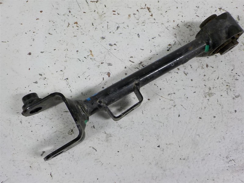 2015 2016 Honda CR-V Rear upper control arm 52390-T1W-A00