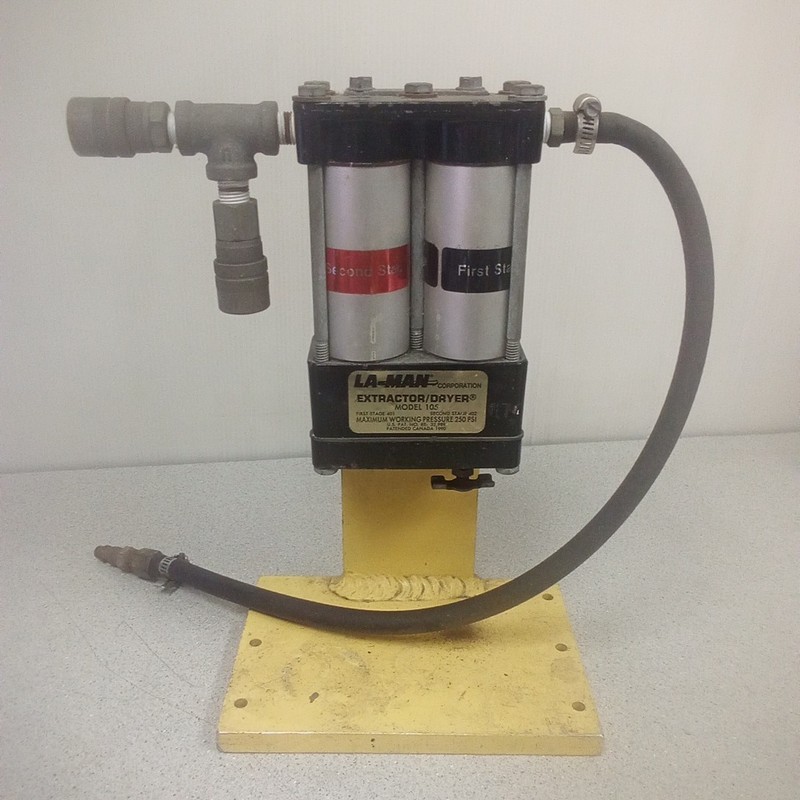 LA-MAN Extractor / Dryer Model 105 Max PSI 250 & Standing Removable Mount