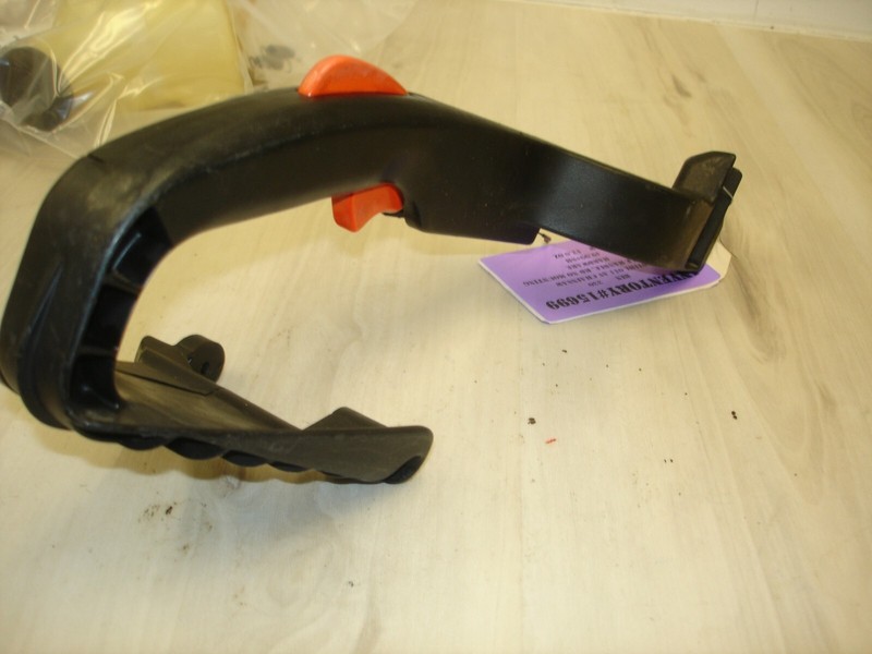 Stihl 011 AV throttlehandle READ ADchainsaw part 011av bin 330