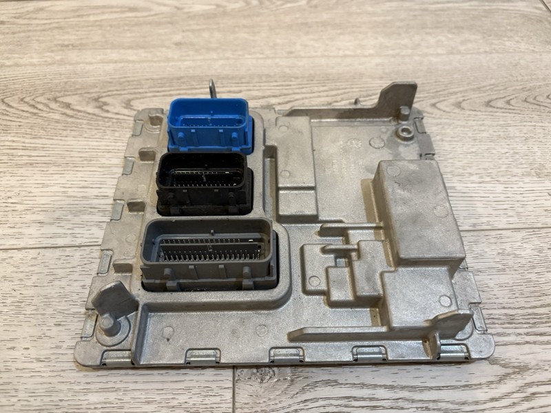 2024 2025 Chevrolet Trax OEM 1.2L Engine Control Module ECU 12741322
