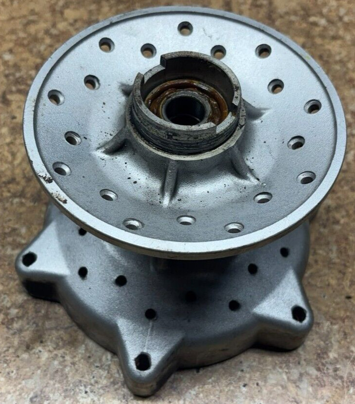 2005 Kawasaki Eliminator BN125 BN 125 Front Wheel Hub Spoked Rim F8
