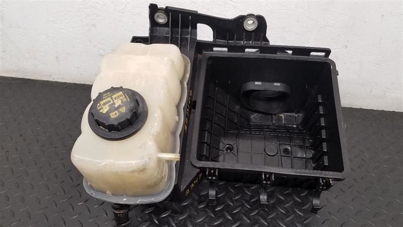 15-17 Ford Expedition 3.5L Lower Air Cleaner Cooling Tank OEM FL1Z-9661-A