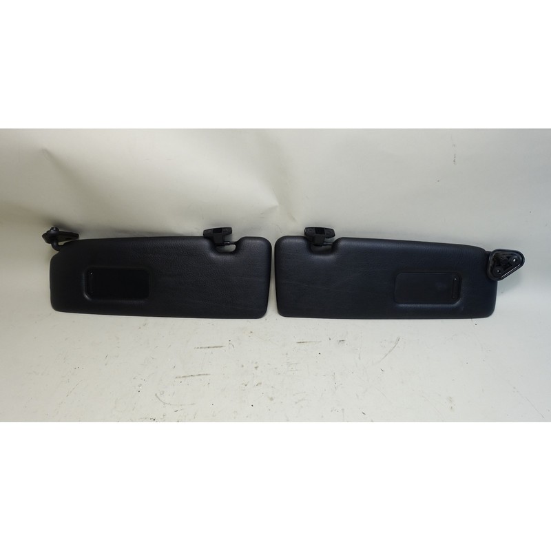 Damaged 00-06 BMW E46 3-Series Convertible Sun Visor Pair with Mirrors Black OEM