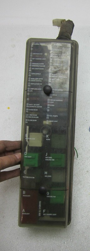 FUSE BOX WIRE PANEL RELAY SWITCH MAIN ENGINE HARNESS END CAR 86-94 SAAB 900 2.1L