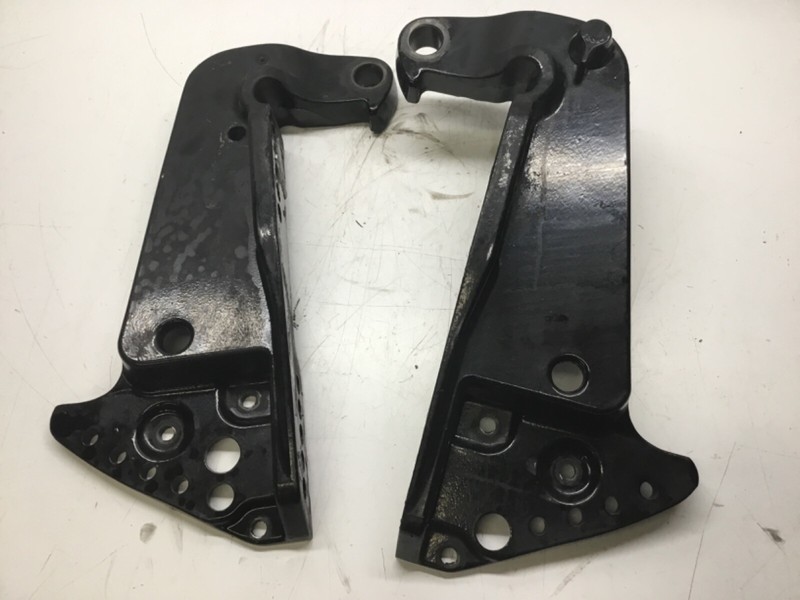 AA4 115-300 HP Mercury Transom Brackets 1994-2012 828334T03 828333T08