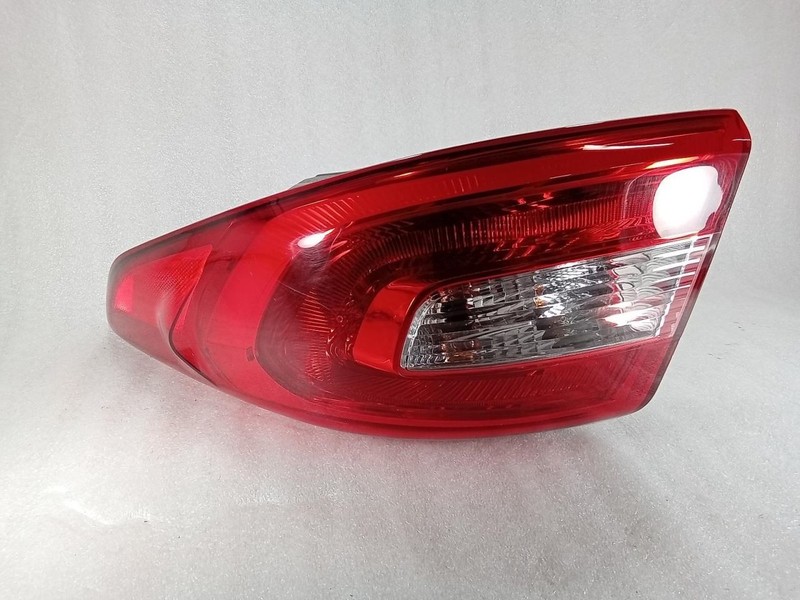 2015-2017 Sonata 60759 Right Rear Side Quarter Panel Taillight 92402C2000