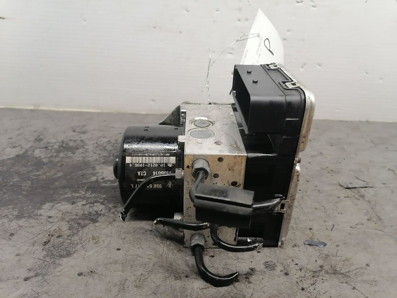 Anti-Lock Brake Part Assembly Fits 17-18 PORSCHE MACAN 1529489
