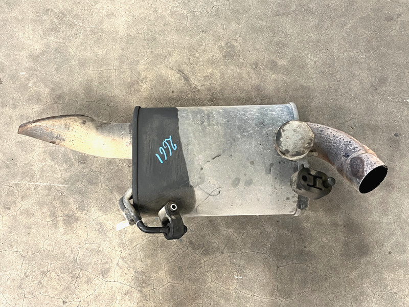 ⭐2011-2017 INFINITI QX80 QX56 REAR EXHAUST MUFFLER SILENCER W/ PIPE OEM LOT2661