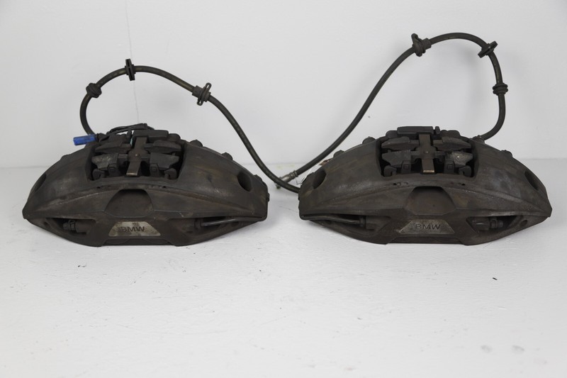 16-19 BMW G11 G12 750 Front Left Right Brake Calipers SET Gray OEM