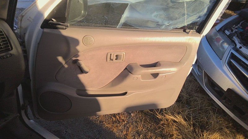 Front Door Trim Panel TOYOTA TACOMA Right 03 04 02 01