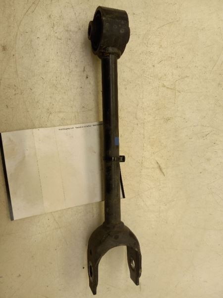 2020 LEXUS UX250H AWD DRIVER SIDE REAR LOWER CONTROL LOCATING ARM ASSEMBLY