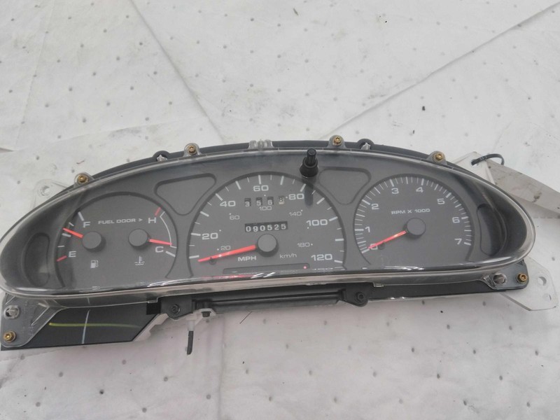 2001 Mercury Sable Speedometer Gauge OEM 37925 105K Miles - Warranty Included