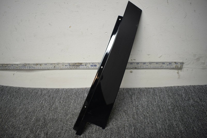 MERCEDES BENZ W212 DOOR PANEL MOLDING FACTORY OEM
