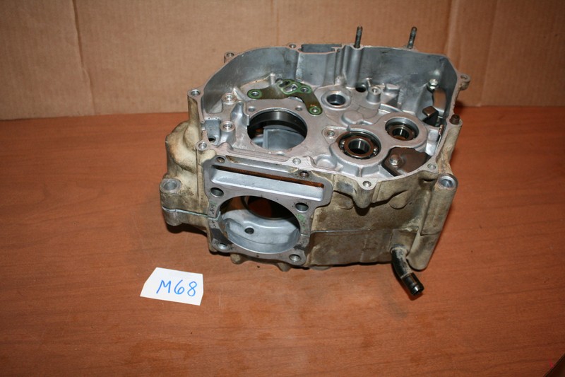 1990 Honda XR 250R Crank Case Crankcase set Half Assembly OEM 90 A