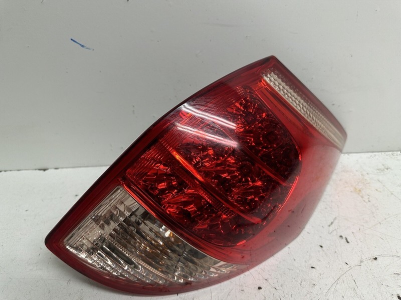 2006-2008 Toyota Rav4 Right Passenger Tail Light Lamp Taillight Taillamp Oem