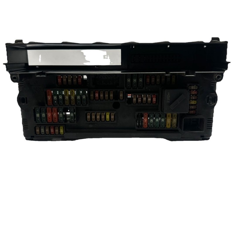 BMW 650i junction box 2014 junction box fuse relay block assembly OEM 9252815