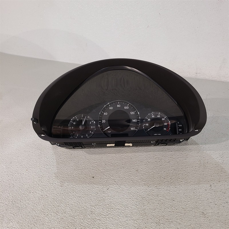 03-06 Mercedes CLK 500 AMG Speedometer Instrument Gauge Cluster 112k Aa7492