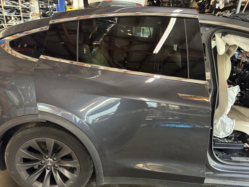 16-20 Tesla Model X Rear Passenger Side Falcon Door Shell Panel Right Gray 30016