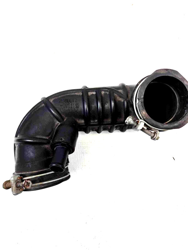 2000 Toyota Echo Air Intake Tube 1788021061