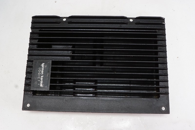 LAND ROVER LR3 LR4 RANGE ROVER Amplifier Amp Harman Kardon OEM 2005 -2011