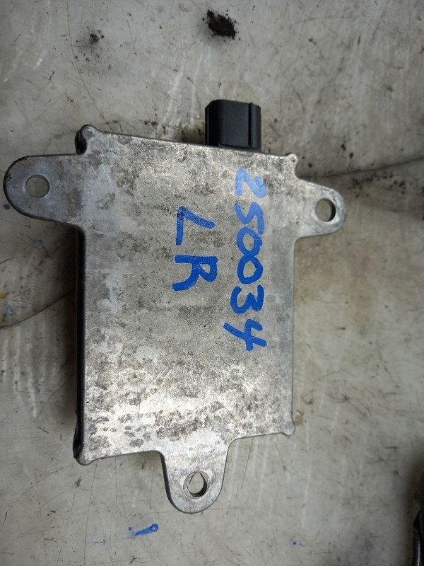 16 17 LEXUS IS200T REAR BLINDSPOT MONITOR 88162-0W340