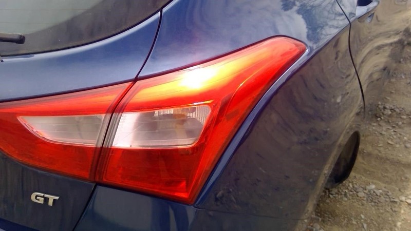 Passenger Tail Light Hatchback GT Incandescent Lamps Fits 13-17 ELANTRA 737021