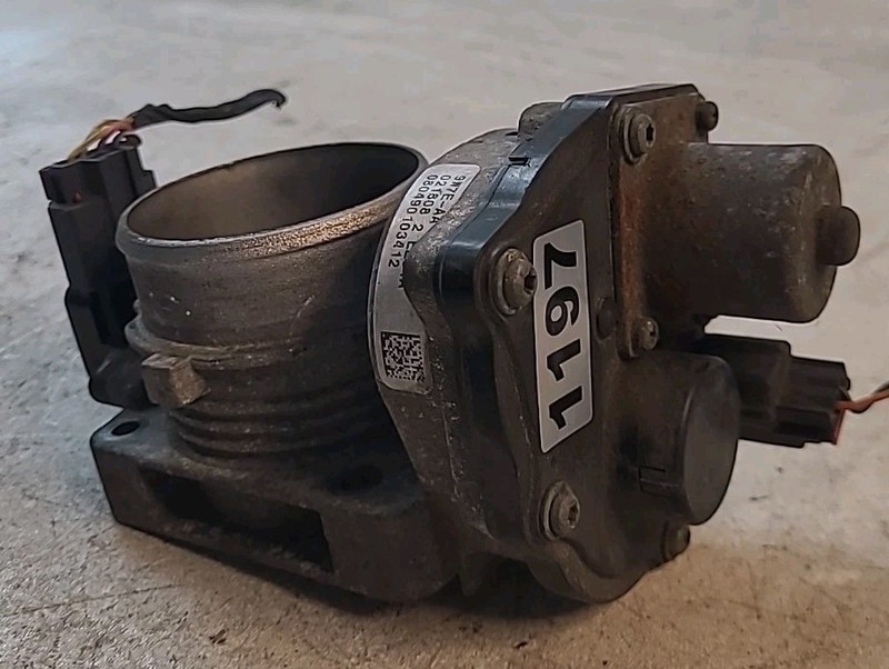 2008 Crown Victoria 4.6L Police Interceptor Throttle Body Assembly 9W7E-AA OEM