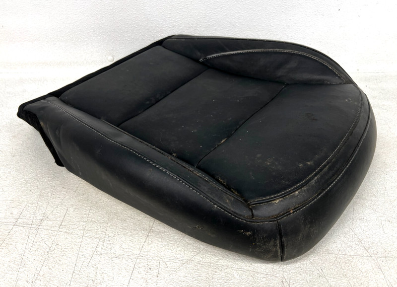 ⭐2017-2019 INFINITI QX30 FRONT LEFT DRIVER SIDE LOWER SEAT CUSHION OEM LOT2589
