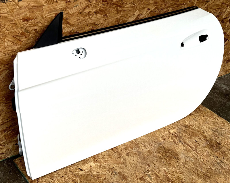 ✅2012-2020 Mercedes SLC300 FRONT LEFT Side Exterior Door Shell OEM Calcite White
