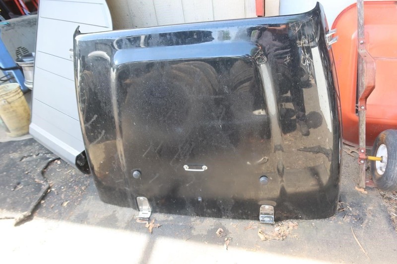 1997-2006 Jeep Wrangler TJ Rubicon OEM Hood Assembly Black 55176594