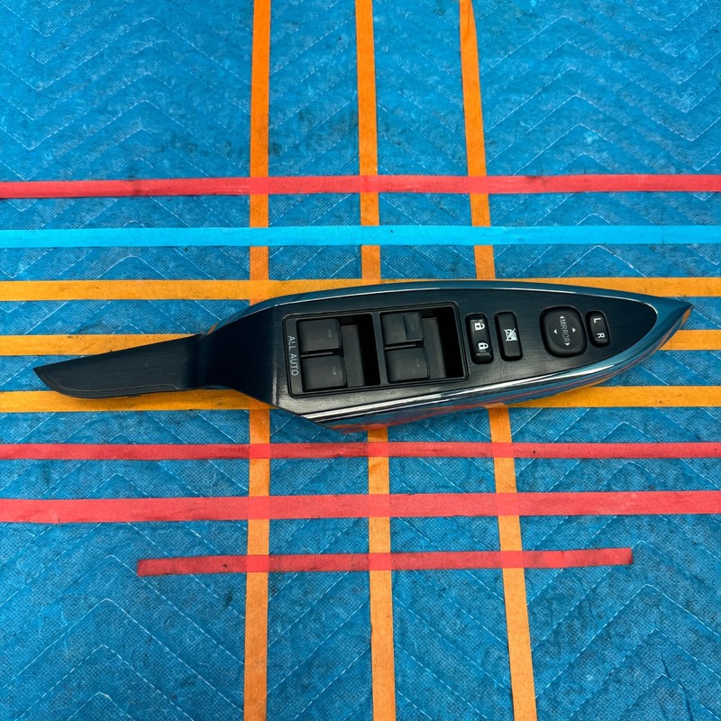 2013–2018 Toyota Avalon Driver Window Switch With Mirror Control OEM 74232070304