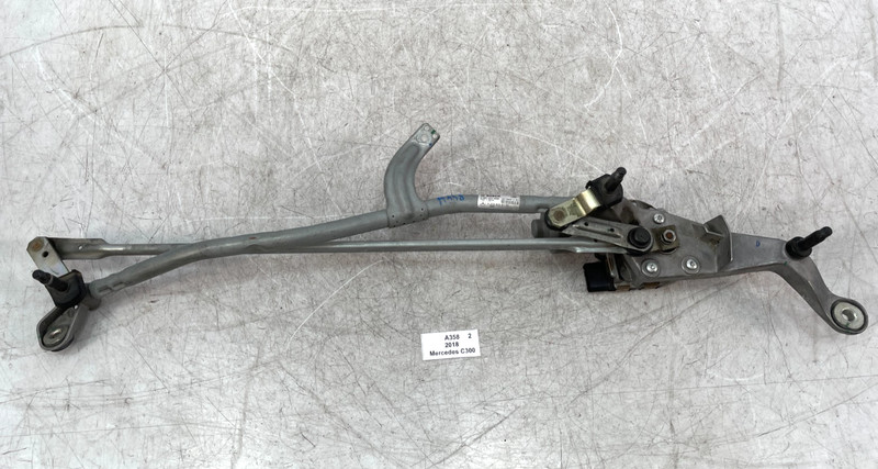 ✅ 15-18 OEM Mercedes C300 C63 C400 A205 W205 Windshield Wiper Linkage Motor